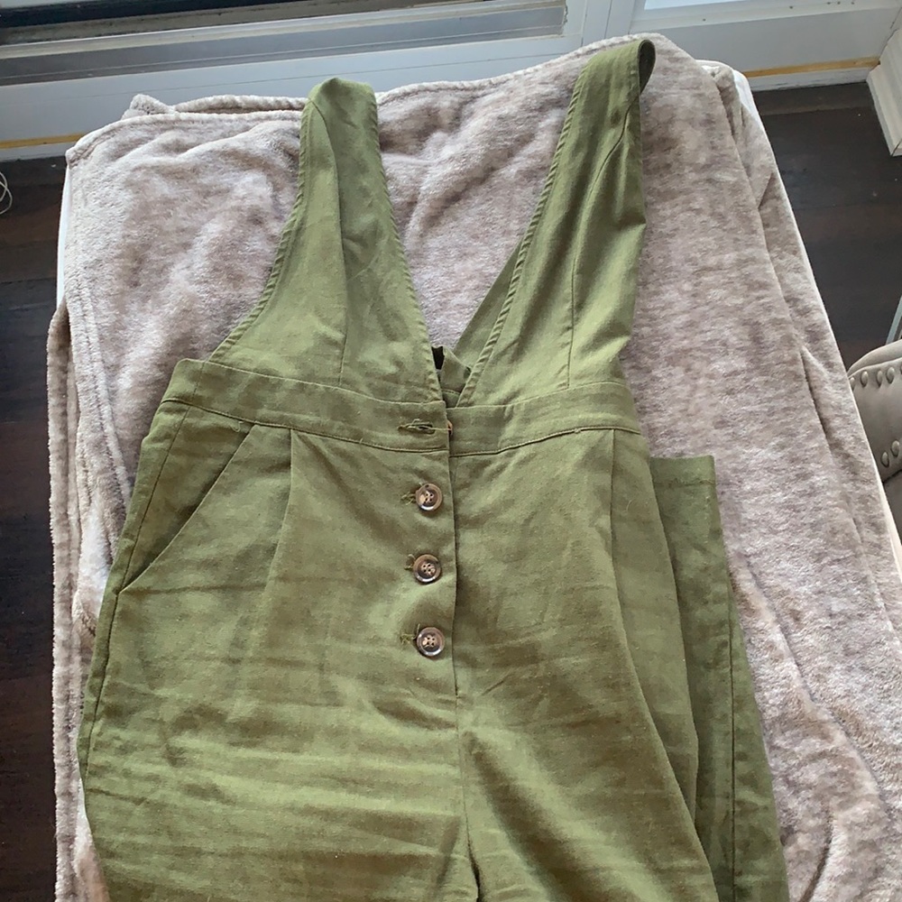 SHEIN green jumpsuit